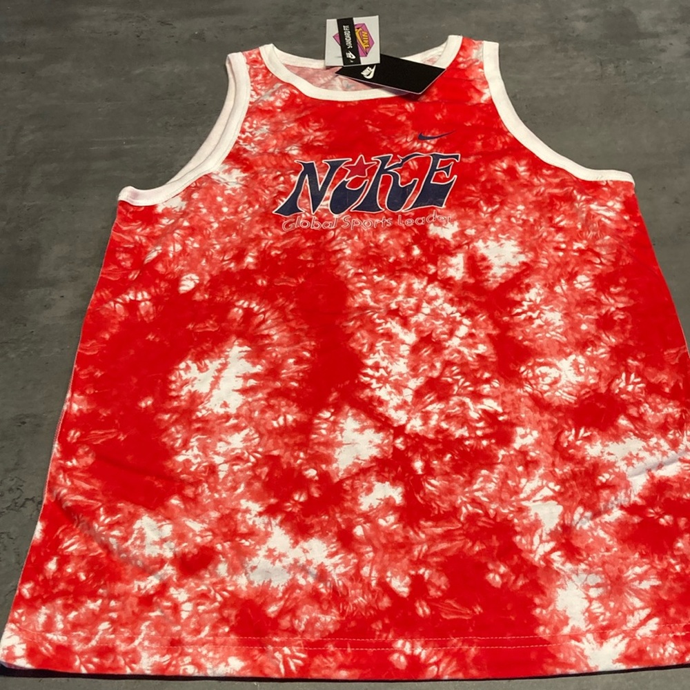 Nike boys XL